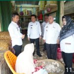 Hari Kedua Ramadan, Pj.Bupati Pringsewu Monitoring Harga Kebutuhan Pokok di Pasar