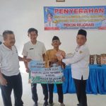 Kepala Pekon Rejosari Salurkan BLT DD 2024 kepada 63 Keluarga Penerima Manfaat