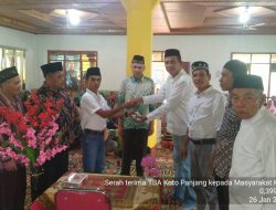 Wali Nagari Simpang Tonang Utara Secara Simbolis Serahkan Kunci Gedung Taman Pendidikan Islam 