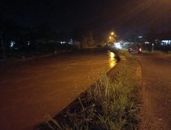 Diguyur Hujan Sejam Setengah, Drainase kota Pangkalpinang Kewalahan Hadapi Arus Air 