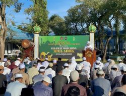 Ratusan Warga Binaan Ikuti Salat Idul Adha 1446 H di Lapas Narkotika Karang Intan