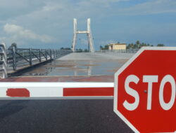 Hampir Setahun Insiden Tongkang Hajar Jembatan Emas, Kasus Ini Masuk Peti Es?